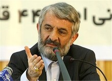عضو مجمع تشخیص: دولت مجبور است اوراق بفروشد حتی اگر باعث ریزش بورس شود