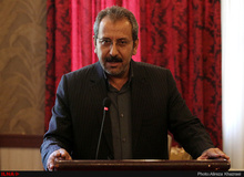 نماینده کازرون سکوتش را شکست؛ رضا زاده: امام جمعه کازرون مردم را تحریک می کرد تا به خیابان بیایند! 
