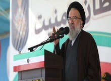احمد خاتمی: دشمن  می خواهد انتخابات را به رفراندوم ضد انقلاب تبدیل کند