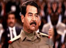 صحنه‌ای تکان دهنده از اعلام اسامی اعدامی‌های حزب بعث توسط صدام حسین+‌فیلم