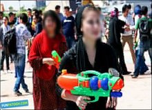 کیهان: نفوذی ها برای جنگ با حجاب به میدان آمده اند و نقشه می کشند
