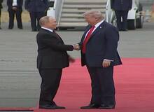  دیدار پوتین و ترامپ زیر سایه پرواز  بمب‌افکن استراتژیک دوربرد و رادارگریز ب2 +فیلم 