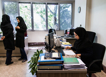 ساعت پایان کار ادارات ۱۳ ظهر شد