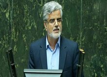 محمود صادقی خطاب به صداوسیما: فرکانس‌هایی که به تصرف درآوردید در اختیار وزارت ارتباطات قرار دهید