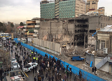 اموال کسبه پلاسکو غارت می شود، بنیاد مستضعفان به وعده های خود عمل نمی کند / بعد از گذشت حدود پنج ماه از حادثه پلاسکو، هنوز هیچ اقدامی جهت بازسازی این ساختمان صورت نگرفته است