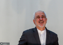 ظریف:جو بایدن در آمریکا «خودی» محسوب می شود/ اطلاعات سپاه گاندو را علیه من ساخت