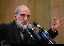 حسین شریعتمداری خطاب به روحانی: حکومت باید مردم را دیندار کند
