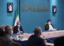 رئیس دولت سیزدهم هنوز در تب انتخابات است/ رئیسی: تلاش داریم مردم مزه شیرین عدالت را بچشند/ مردم نباید هر روز شاهد تغییر در قیمت‌ها باشند
