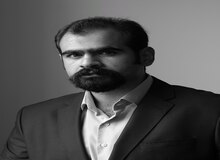 کسری نوری آزاد شد
