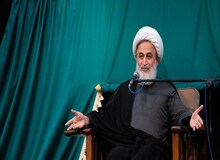 پناهیان: آدم انقلابی مانند بقیه سر در آخور ندارد