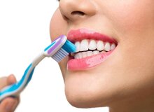 بعد از هر وعده غذایی باید مسواک بزنیم؟
