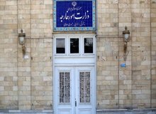 وزیرخارجه نمی تواند برای رابطه با برخی کشورها وزیر باشد،برای بعضی نباشد