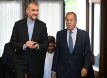 امیرعبداللهیان در تماس تلفنی با همتای روسی خود: اقدام نظامی ما با هدف بازدارندگی، تنبیه و هشدار به رژیم صهیونیستی بود/ لاوروف: تردید نداشتیم که ایران به حملات اسراییل پاسخ خواهد داد