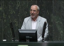 حاجی‌دلیگانی: چرا وزارت صنعت را مورد محاکمه قرار نمی‌دهند؟