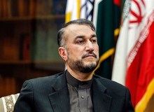 وزیر امور خارجه: در مذاکرات وین سند ژوئن ۲۰۲۰ را کنار گذاشتیم و به سند جدیدی رسیدیم/ از امروز اسناد ۱ و ۱۵ دسامبر روی میز مذاکره‌کنندگان قرار دارد