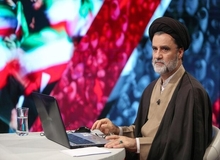 آقای روحانی و وزرا با حقوق یک میلیون و ۸۰۰ هزار تومان می‌توانند زندگی کنند؟/ کارگران شکایت خود را به کمیسیون اصل ۹۰ ببرند