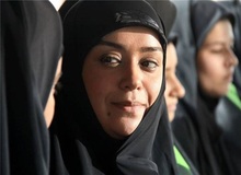 الهام چرخنده: خدا ازتون نگذره! من کی گفتم ملت آتیش گرفتند؟