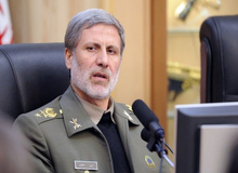 وزیر دفاع: کسی جرات نگاه نامناسب به جمهوری اسلامی ایران را ندارد
