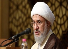 آیت‌الله اراکی: حمله به منافع آمریکا یک واجب شرعی است