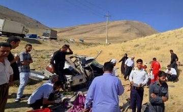 انحراف از جاده خودروی سواری مرگبار شد