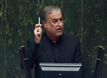 احمدی بیغش: آقای رئیسی این مدل حکمرانی شما دَردی را درمان نمی کند/  وجود ضعف شدید در ادبیات گفتمانی جنابعالی و انتشار آن در شبکه های اجتماعی زیبنده کشور نیست/ یعنی کسی پیدا نمی شود چند خط بنویسند و به شما بدهند شما از رو بخوانید؟