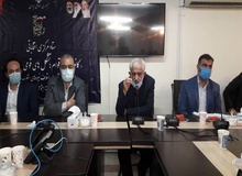 پرویز سروری:  نظام جمهوری اسلامی اکنون به جای پاها درحال راه رفتن روی سر خود است