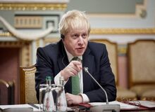
نخست وزیر انگلیس: پوتین از «لبه پرتگاه اوکراین» دور شود
