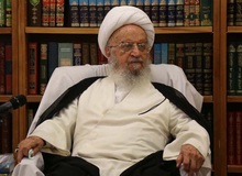 آیت الله مکارم شیرازی: گرانی‌های افسارگسیخته با وجود افزایش درآمدهای نفتی دولت، برای مردم به معما تبدیل شده؛ لازم است دولتمردان جواب قانع کننده‌ای داشته باشند/  داد مردم از گرانی‌ها بلند است/باید تعزیرات حکومتی با کسبه بی انصاف برخورد کند