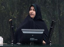 فاطمه مقصودی: یک عده افراد نالایق وضعیت درمان بروجرد را به بازی گرفته اند/  بهداشت شهرم نابود شده است
