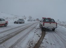 
استقرار آمبولانس در محورهای فیروزکوه و هراز/آمادگی بیمارستانها برای پذیرش مصدومان