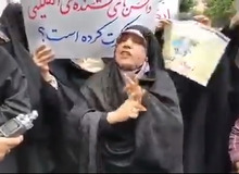 مخالفان «ماسکی» واکسن مقابل وزارت بهداشت تجمع کردند/ واکسیناسیون یک شگرد صهیونیستی است؟/ فیلم
