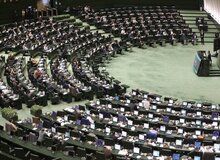 تذکر ۶۰ نماینده به عراقچی در مورد لزوم خروج از NPT