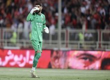 بیرانوند را انقدر بزرگ نکنید؛ شما قابل قیاس با نسل ما نیستی
