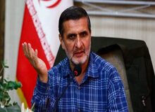 معاون سیاسی استانداری اصفهان:  مسئولان ادارات همگی یک تسبیح دست بگیرند و روزانه تکرار کنند من کارگزار دولتِ رئیسی هستم
