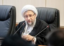 آملی‌لاریجانی: نگرانی مردم برای افزایش قیمت‌ها جدی است