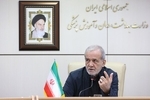 پزشکیان: دولت با همه ظرفیت های خود در کنار فعالان اقتصادی است