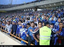 پخش «سیگار کشیدن» تماشاگران در شبکه ۳ دردسرساز شد