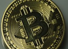بیت کوین در سال 2018 بین 5 تا 60 هزار دلار معامله می شود