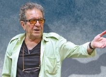 کیهان، حامی داریوش مهرجویی شد؛ یک جریان رسانه‌ای وابسته به دشمن اقدامات "شبه‌تروریستی" علیه هنرمندان انجام می دهد