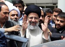 دولت رئیسی برنج ۳۰ تومانی را به ۷۰، گوشت ۱۳۰تومانی را به ۲۰۰ و پراید ۱۴۰میلیونی را به ۲۱۰ میلیون رسانده، باز هم تقصیر را به گردن دولت قبل می اندازد