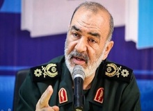 فرمانده کل سپاه: هیمنه آمریکا فروریخته/  انقلاب اسلامی به دلیل قدرت حادثه‌سازی آن زنده مانده وپیشرفت کرده