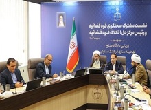 دادستانی درباره وضعیت ایمنی خودروهای داخل به خودرسازان تذکر داده است/ تمام متهان پرونده فساد در فوتبال با تودیع وثیقه آزاد هستند / ساخت هتل ولنجک متوقف شده است + فیلم 