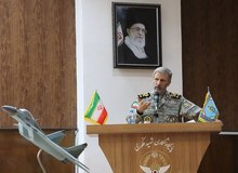 فرمانده کل ارتش: همیشه باید برای جنگیدن آماده بود