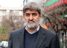 کنایه تندوتیز مطهری به اصولگرایان/خوشحالیم در این مذاکرات نه موشکی هوا می شود نه آتش می زنند!