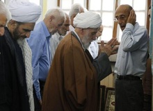 آیت الله حاج شیخ رضا محمدی لنگرودی شاگرد امام خمینی و آیت‌الله بهجت به دلیل بیماری کرونا درگذشت
