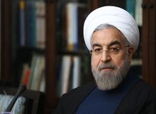 تجلیل دکتر روحانی از برگزیدگان جشنواره مولفه های اجتماعی موثر بر سلامت/ رونمایی از اطلس بیماری های شایع
