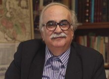 خسرو معتضد: بنی صدر خائن نبود بلکه پررو بود/ پدر بنی صدر طرفدار رژیم پهلوی بود/ بنی صدر جاسوس نبود