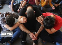 دستگیری هفت عامل توزیع الکل مسموم در اهواز/ پلیس:  ۲۸ نفر تاکنون در اهواز جان خود را از دست داده اند