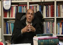 عبدالصمد خرمشاهی: فرض زنده بودن غزاله بعید نیست/ آثاری از فوت خانم شکور پیدا نشده است