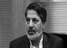 عمادالدین باقی: کاسب محل می خواست رای دهد که پیامک وزارت کشور آمد"رای شما به نظام است"او هم منصرف شد